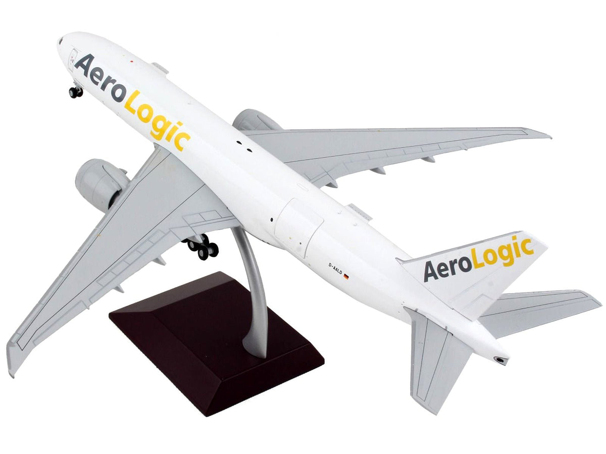 Boeing 777F Commercial Aircraft "AeroLogic" White "Gemini 200 - Interactive" Series 1/200 Diecast Model Airplane by GeminiJets-GeminiJets-ModelCars.com