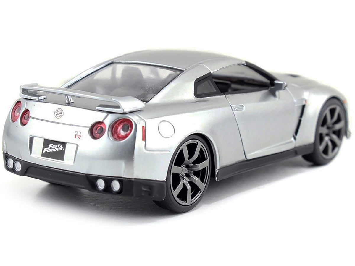 Brian's Nissan GT-R (R35) Silver Metallic "Fast & Furious" Movie 1/32 Diecast Model Car by Jada-Jada-ModelCars.com