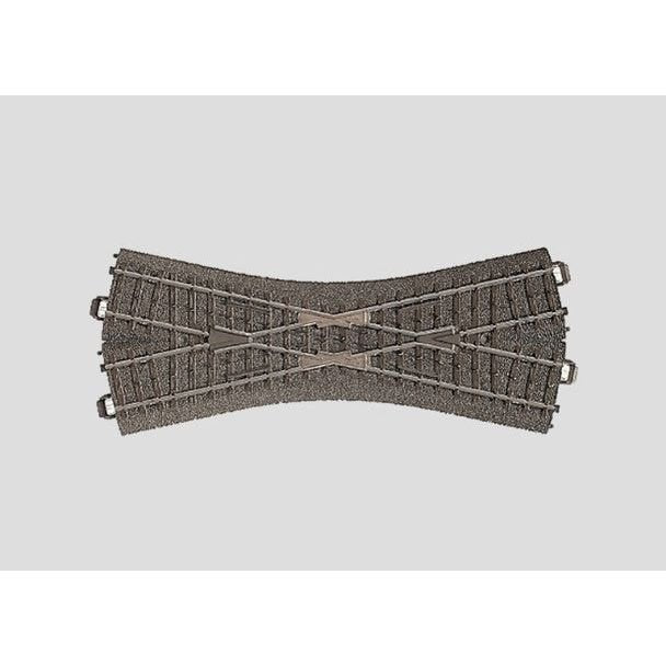 C CROSSING 7 - 13/32" 24.3 - Marklin - ModelCars.com
