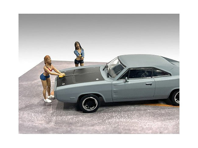 "Car Wash Girls" Set 2 Jessica and Jennifer 2 Piece Figure Set for 1/43 Scale Models by American Diorama-American Diorama-ModelCars.com