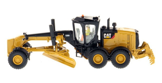 CAT Caterpillar 12M3 Motor Grader with Operator "High Line" Series 1/87 (HO) Scale Diecast Model by Diecast Masters-Diecast Masters-ModelCars.com