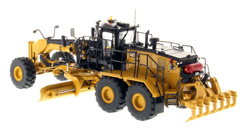 CAT Caterpillar 18M3 Motor Grader with Operator "High Line Series" 1/50 Diecast Model by Diecast Masters-Diecast Masters-ModelCars.com