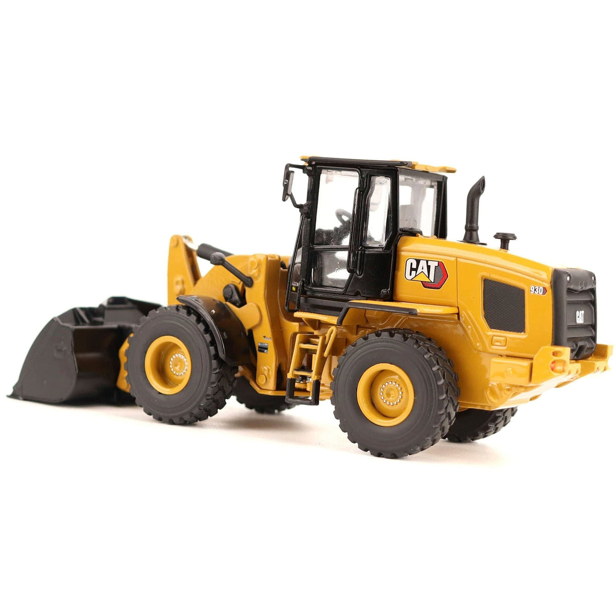 CAT Caterpillar 930 Wheel Loader with Operator Yellow "High Line" Series 1/50 Diecast Model by Diecast Masters-Diecast Masters-ModelCars.com