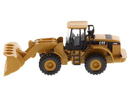 CAT Caterpillar 950G Series II Wheel Loader Yellow 1/87 (HO) Diecast Model by Diecast Masters-Diecast Masters-ModelCars.com
