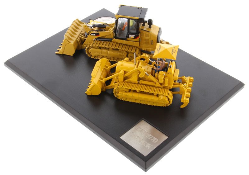 CAT Caterpillar 977D Traxcavator (Circa 1955-1960) and CAT Caterpillar 963K Track Loader (Current) with Operators "Evolution Series" 1/50 Diecast Models by Diecast Masters-Diecast Masters-ModelCars.com