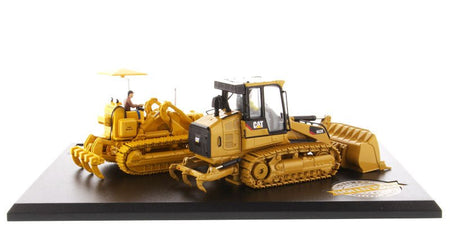 CAT Caterpillar 977D Traxcavator (Circa 1955-1960) and CAT Caterpillar 963K Track Loader (Current) with Operators "Evolution Series" 1/50 Diecast Models by Diecast Masters-Diecast Masters-ModelCars.com
