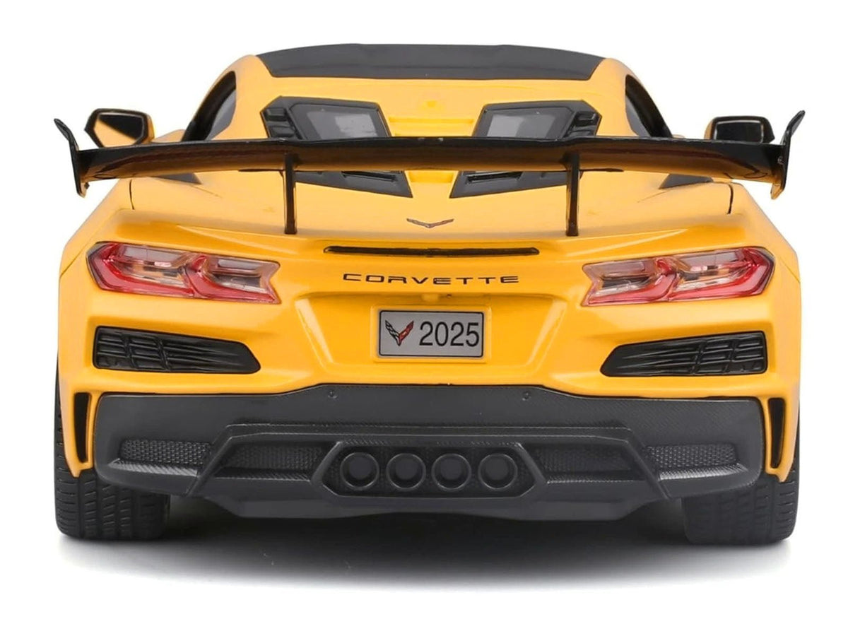 Chevrolet Corvette ZR1 Coupe Yellow with Carbon Top "Special Edition" Series 1/18 Diecast Model Car by Maisto-Maisto-ModelCars.com