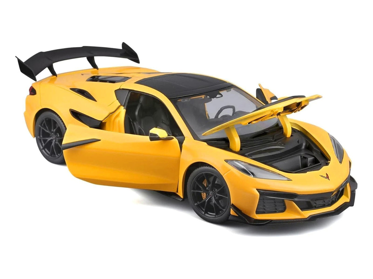 Chevrolet Corvette ZR1 Coupe Yellow with Carbon Top "Special Edition" Series 1/18 Diecast Model Car by Maisto-Maisto-ModelCars.com