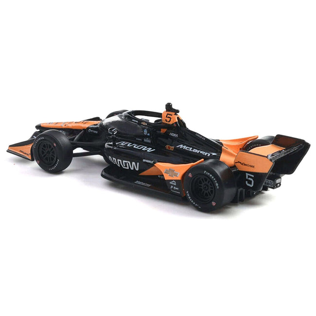 Dallara IndyCar 5 Pato OWard "Arrow" Arrow McLaren (Road Course Configuration) "NTT IndyCar Series" (2025) 1/64 Diecast Model Car by IXO Models - IXO - ModelCars.com