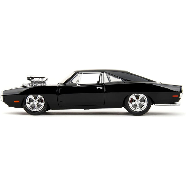 Dodge Charger R/T Black with Dom Diecast Figure "Fast & Furious" (2009) Movie "Hollywood Rides" Series 1/24 Diecast Model Car by Jada-Jada-ModelCars.com