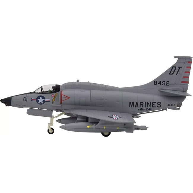 Douglas A - 4D Skyhawk Aircraft "VMA - 242 Bats NAS Key West 1962 Missile Crisis" United States Marine Corps 1/72 Diecast Model Airplane - Other - ModelCars.com