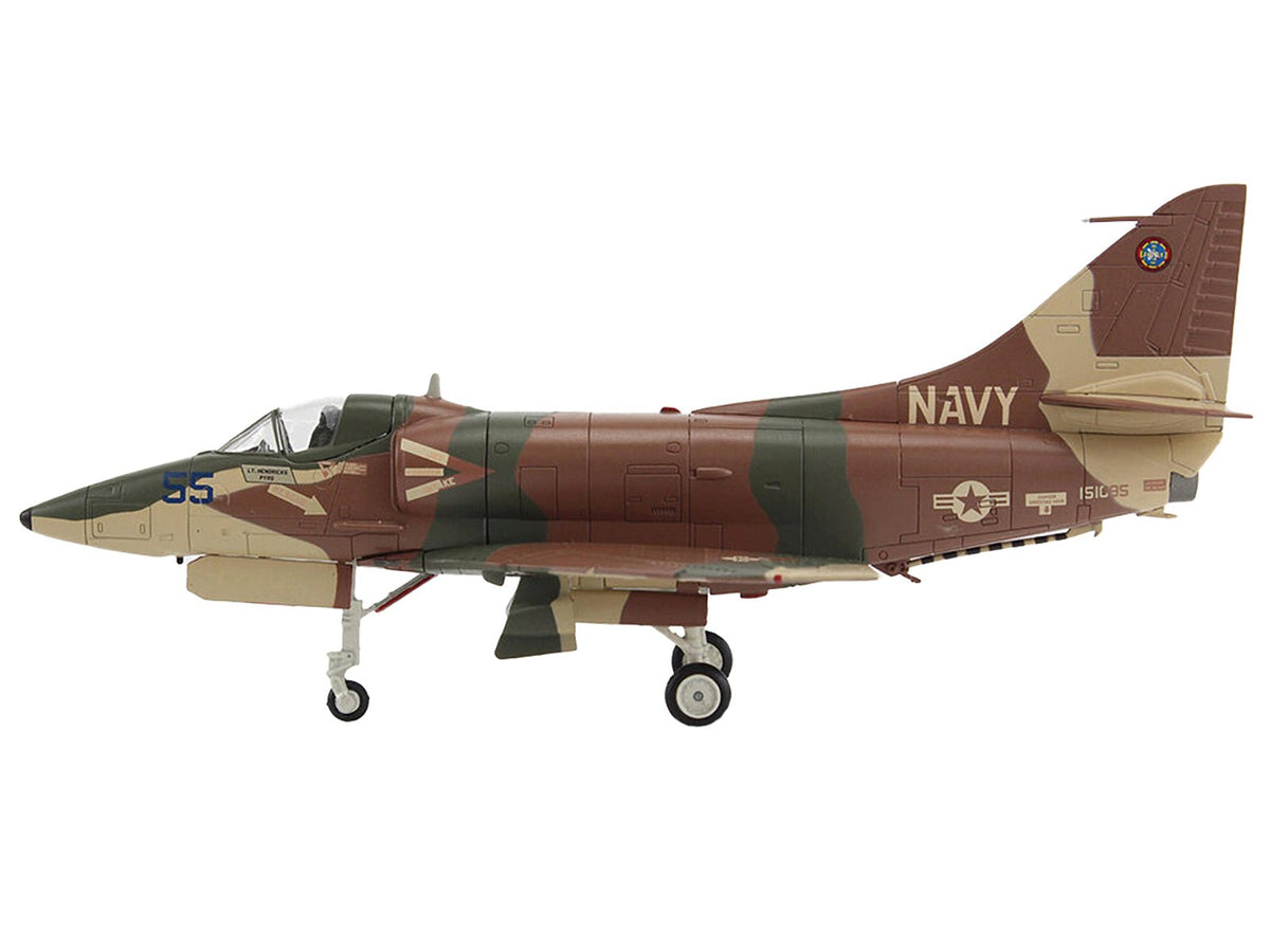 Douglas A-4E Skyhawk Aircraft "Aggressor 151095" (1985/6) United States Navy "Air Power Series" 1/72 Diecast Model by Hobby Master-Hobby Master-ModelCars.com