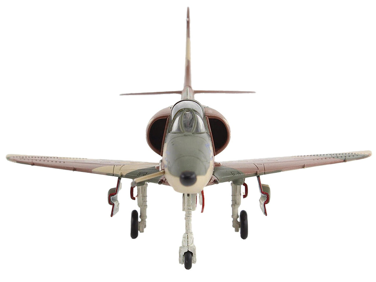 Douglas A-4E Skyhawk Aircraft "Aggressor 151095" (1985/6) United States Navy "Air Power Series" 1/72 Diecast Model by Hobby Master-Hobby Master-ModelCars.com