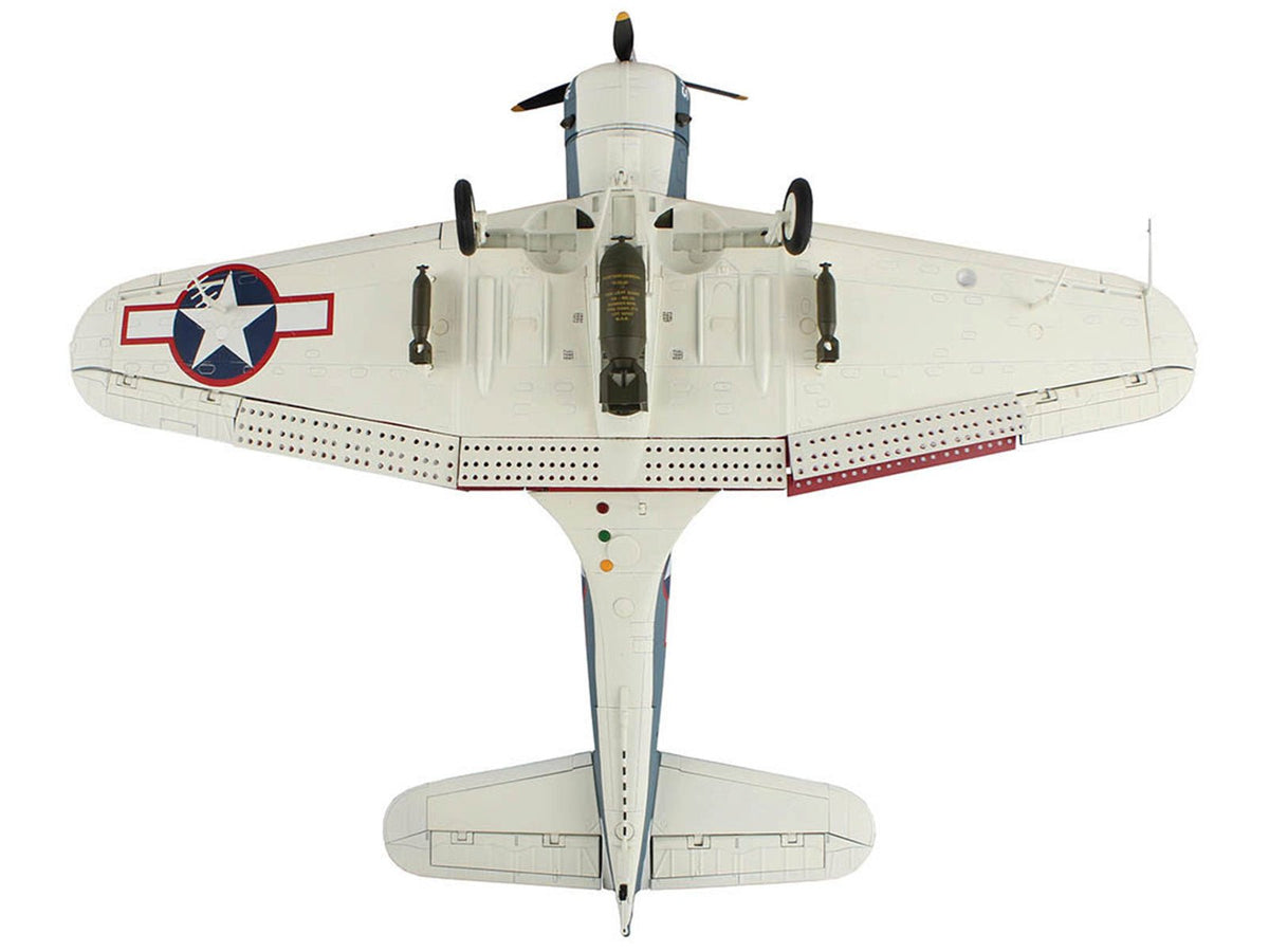 Douglas SBD-5 Dauntless Bomber Aircraft "VB-16 USS Lexington" (1943) United States Navy "Premium Collection" 1/32 Diecast Model by Hobby Master-Hobby Master-ModelCars.com