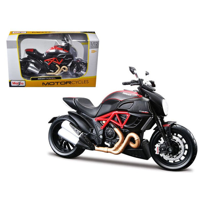 Ducati Diavel Red and Carbon 1/12 Diecast Motorcycle Model by Maisto - Maisto - ModelCars.com