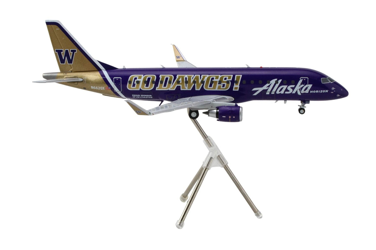 Embraer ERJ-175 Commercial Aircraft "Alaska Airlines/Horizon - University of Washington Huskies" (N662QX) Purple with Gold Tail "Gemini 200" Series 1/200 Diecast Model Airplane by GeminiJetsG2ASA1287-GeminiJets-ModelCars.com