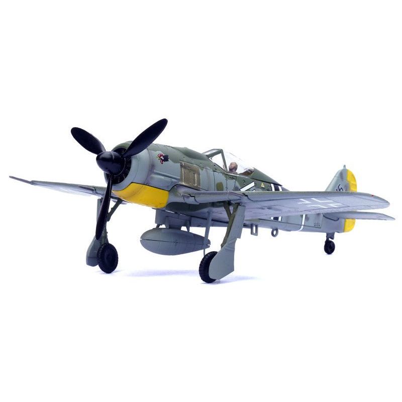 Focke - Wulf Fw 190A Aircraft "108 - Victory Ace Hauptmann Hans 'Assi' Hahn Gruppenkommandeur III./JG 2 Richthofen France" (1942) German Luftwaffe 1/72 Diecast Model Airplane by Legion - Legion - ModelCars.com
