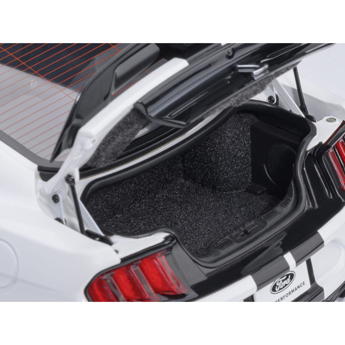 Ford Mustang Shelby GT500 Oxford White with Black Stripes 1/18 Model Car by Autoart-Autoart-ModelCars.com
