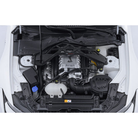 Ford Mustang Shelby GT500 Oxford White with Black Stripes 1/18 Model Car by Autoart-Autoart-ModelCars.com