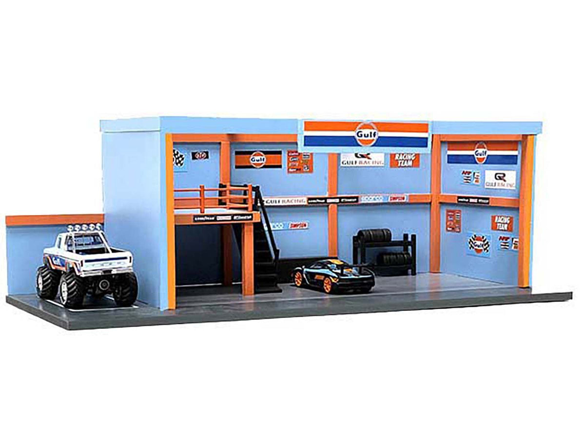 "Garage Diorama Gulf Oil" Diorama with Decals for 1/64 Scale Models by American Diorama-American Diorama-ModelCars.com
