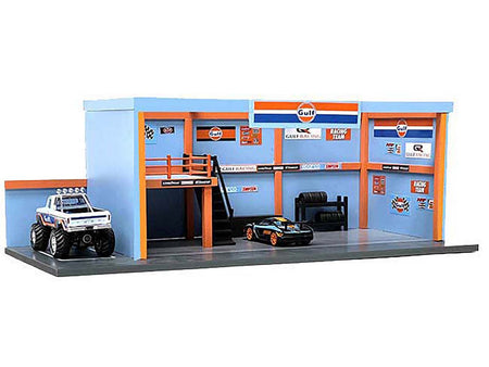 "Garage Diorama Gulf Oil" Diorama with Decals for 1/64 Scale Models by American Diorama-American Diorama-ModelCars.com