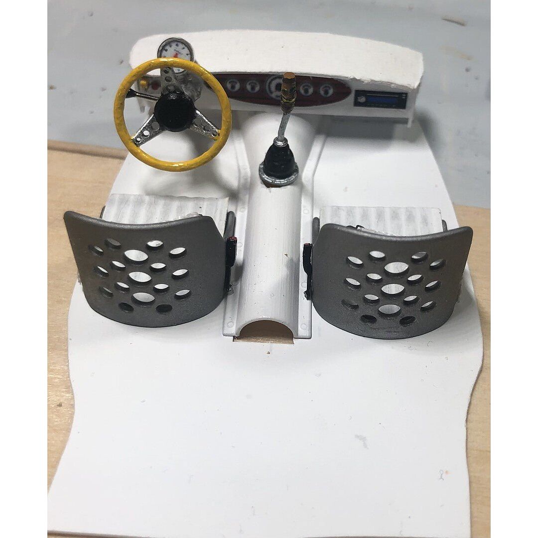 Gofer Racing 1/24 - 1/25 Scale Hot Rod Instrument Panel & Gauges Wood Grain 2 Plastic - Gofer Racing - ModelCars.com