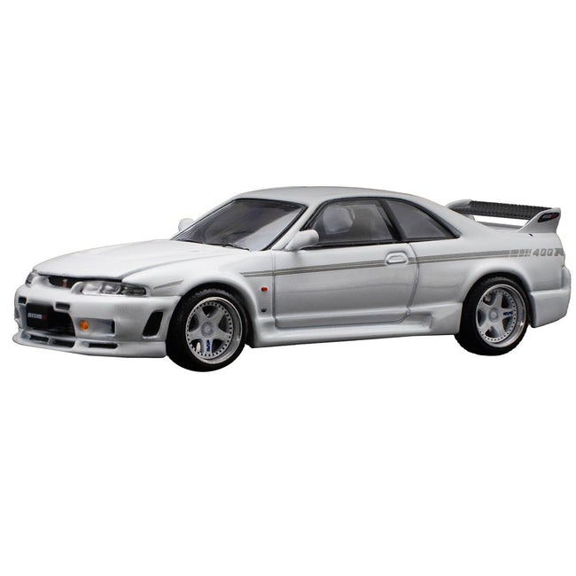 GTR Nismo 400R RHD (Right Hand Drive) White 1/64 Diecast Model Car by Pop Race - Pop Race - ModelCars.com