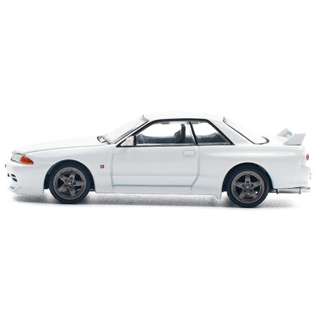 GTR R32 RHD (Right Hand Drive) Crystal White 1/64 Diecast Model Car by Pop Race-Pop Race-ModelCars.com