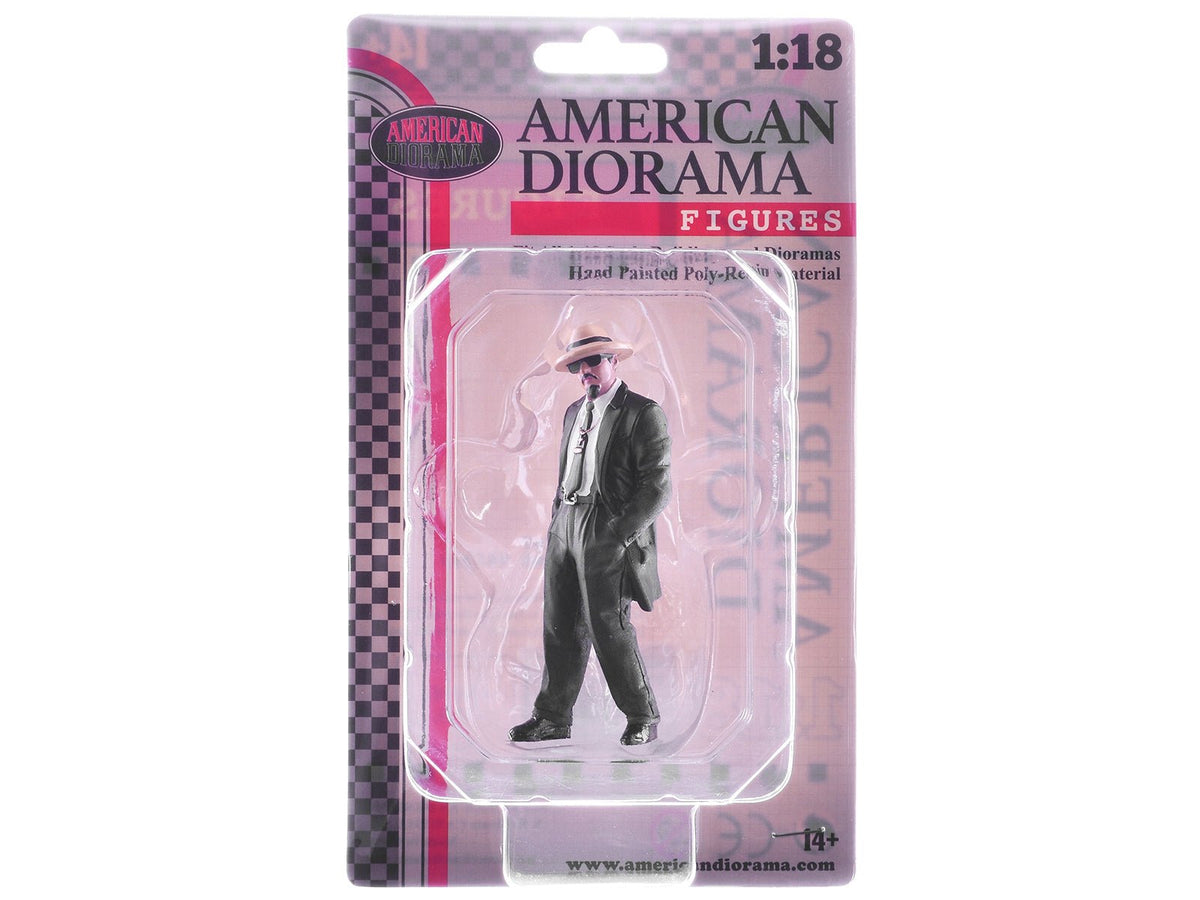 "Hanging Out 3" Figure 5 for 1/18 Scale Models by American Diorama-American Diorama-ModelCars.com