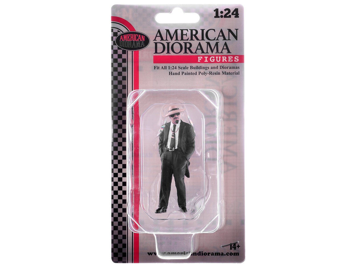"Hanging Out 3" Figure 5 for 1/24 Scale Models by American Diorama-American Diorama-ModelCars.com