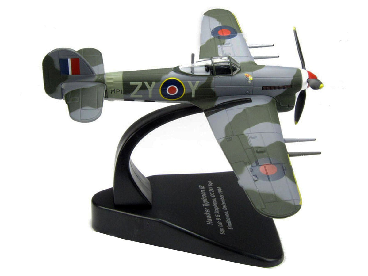 Hawker Typhoon Mk.IB Fighter-Bomber Aircraft "MP126 No.247 Squadron Gerald Stapleton RAF Eindhoven Holland" (1944) Royal Air Force "Oxford Aviation" Series 1/72 Diecast Model Airplane by Oxford Diecast-Oxford Diecast-ModelCars.com