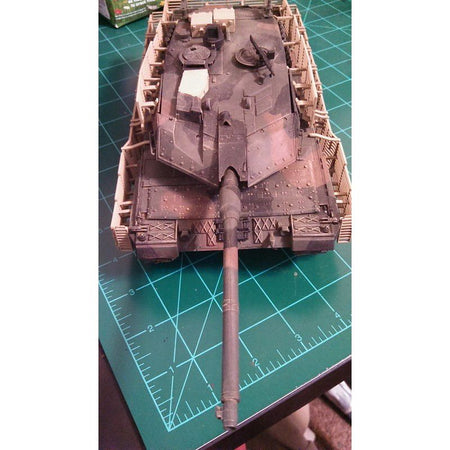 Hobby Boss 1/35 Leopard 2A6M CA N 82458 - Heartland - ModelCars.com