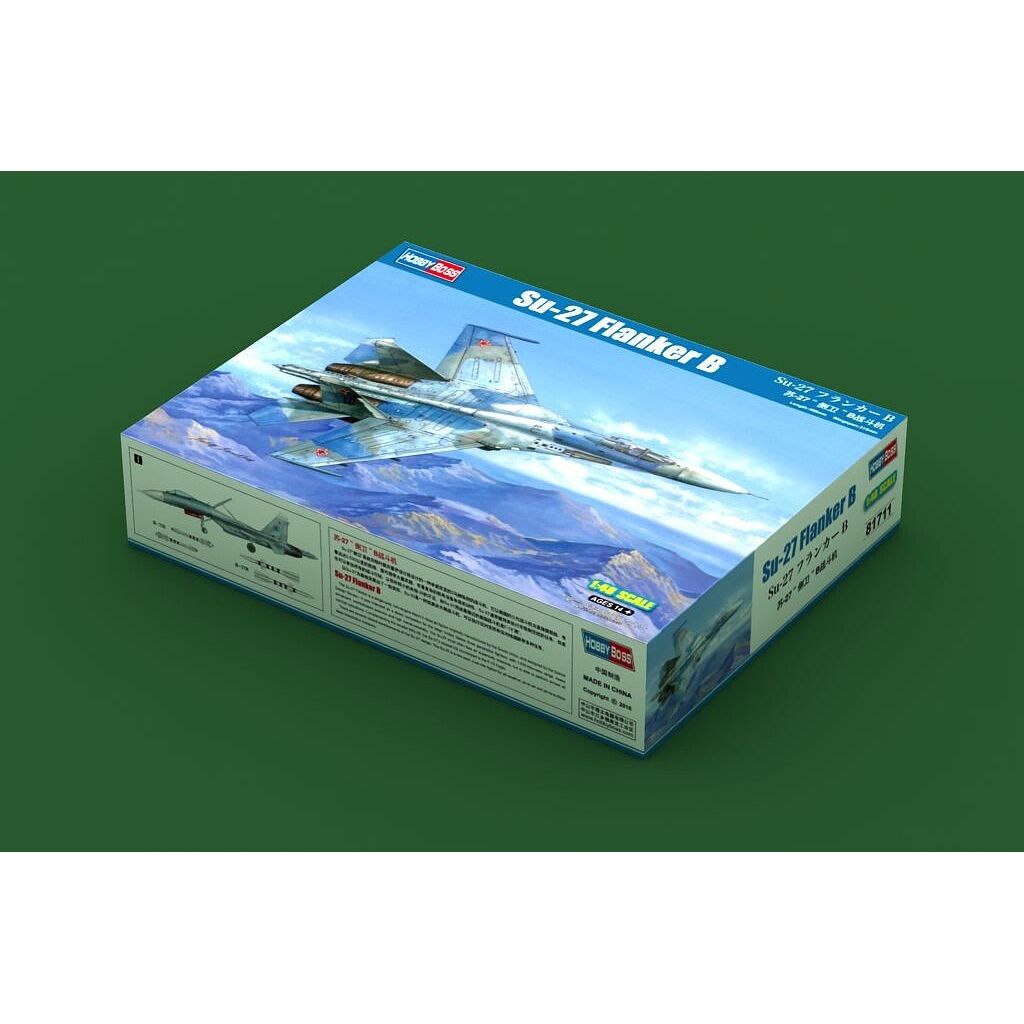 Hobby Boss 1/35 Su-27 Flanker Early 81712-Hobby Boss-ModelCars.com