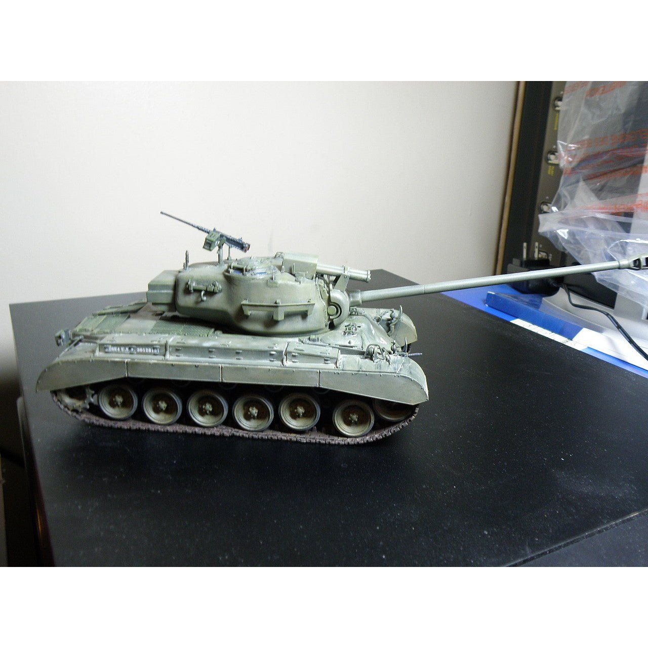 Hobby Boss 1/35 T26E4 Pershing Pilot 2 82427 - Heartland - ModelCars.com