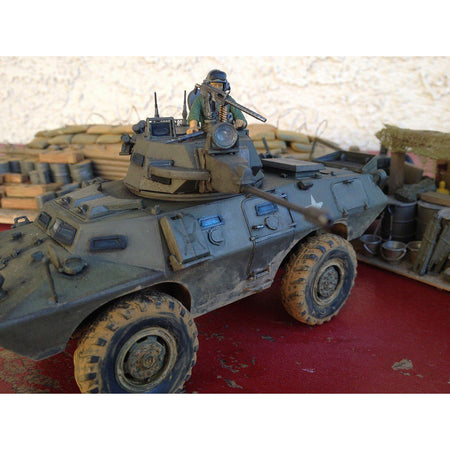 Hobby Boss 1/35 V - 150 Commando w/20mm cannon 82420 - Heartland - ModelCars.com