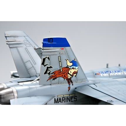 Hobby Boss 1/48 F/A-18D HORNET‹¨« 80322-Hobby Boss-ModelCars.com