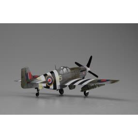 Hobby Boss 1/72 P-51C Mustang Fighter 80243-Hobby Boss-ModelCars.com