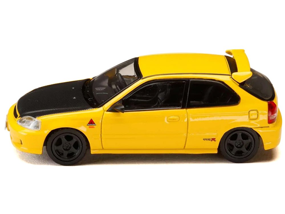 Honda Civic (EK9) RHD (Right Hand Drive) Yellow with Carbon Hood "Initial D" (1995-2013) Manga "Diorama Set Series" 1/64 Diecast Model car by Hobby Japan-Hobby Japan-ModelCars.com