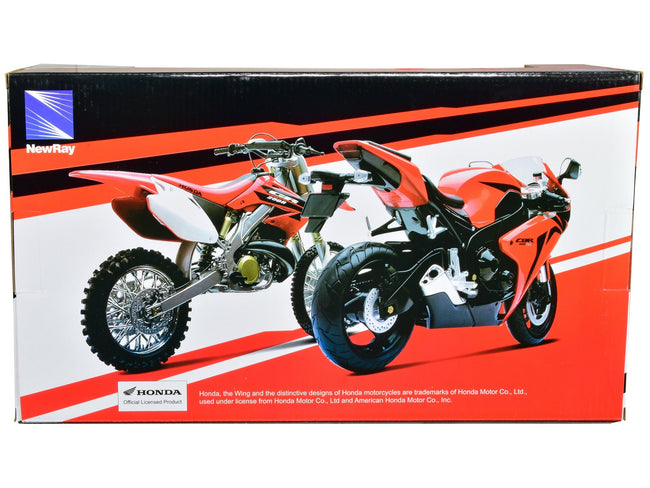 Honda CRF450R Dirt Bike Motorcycle Red and White 1/6 Diecast Model by New Ray-New Ray-ModelCars.com