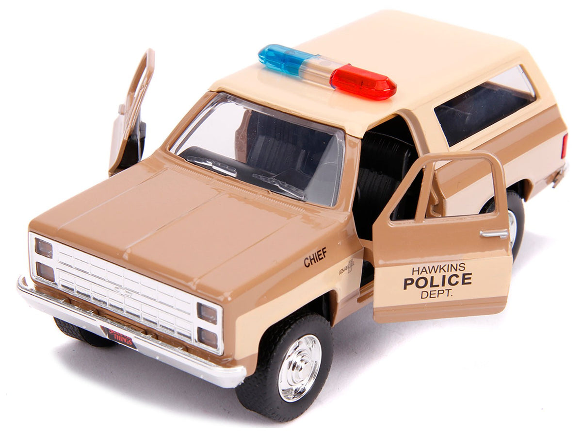 Hopper's Chevrolet Blazer "Hawkins Police Dept." "Stranger Things" (2016) TV Series "Hollywood Rides" 1/32 Diecast Model Car by Jada-Jada-ModelCars.com