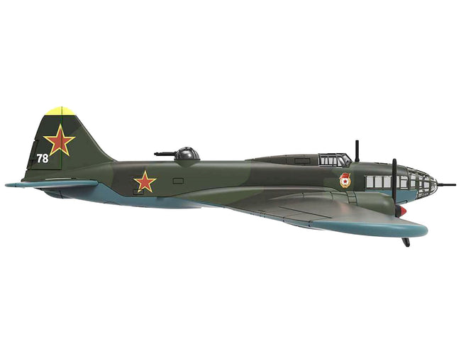 Ilyushin IL-4 Bomber Aircraft "Soviet Baltic Fleet Guards Regiment" (1942) "Planes of World War II" Series 1/144 Diecast Model Airplane by Luppa-Luppa-ModelCars.com