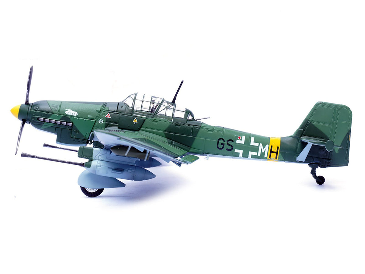 Junkers Ju 87G1 Stuka Bomber Aircraft "10.(Pz)/SG 2 Immelmann GS+MH Dubno Ukraine" (1944) German Luftwaffe "Wing" Series 1/72 Diecast Model by Panzerkampf-Panzerkampf-ModelCars.com