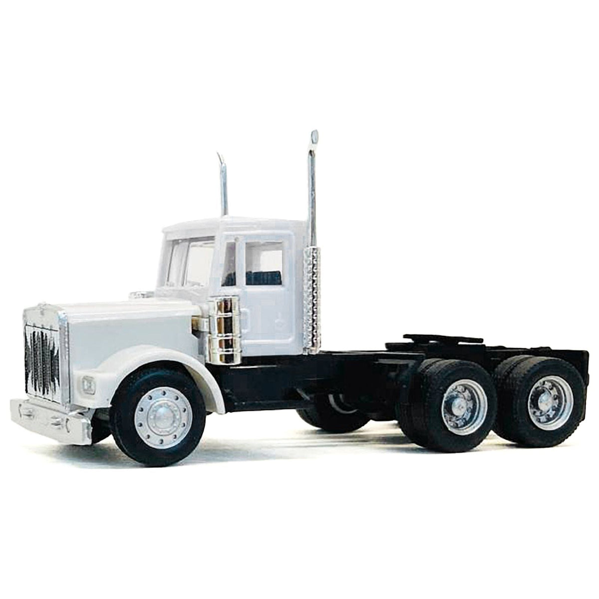 Kenworth W900 Short Day Cab White 1/87 (HO) Plastic Model Car by Promotex-Promotex-ModelCars.com