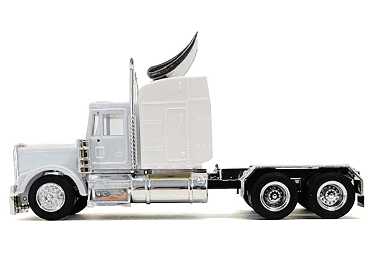 Kenworth W900 Sleeper Cab White 1/87 (HO) Plastic Model Car by Promotex-Promotex-ModelCars.com