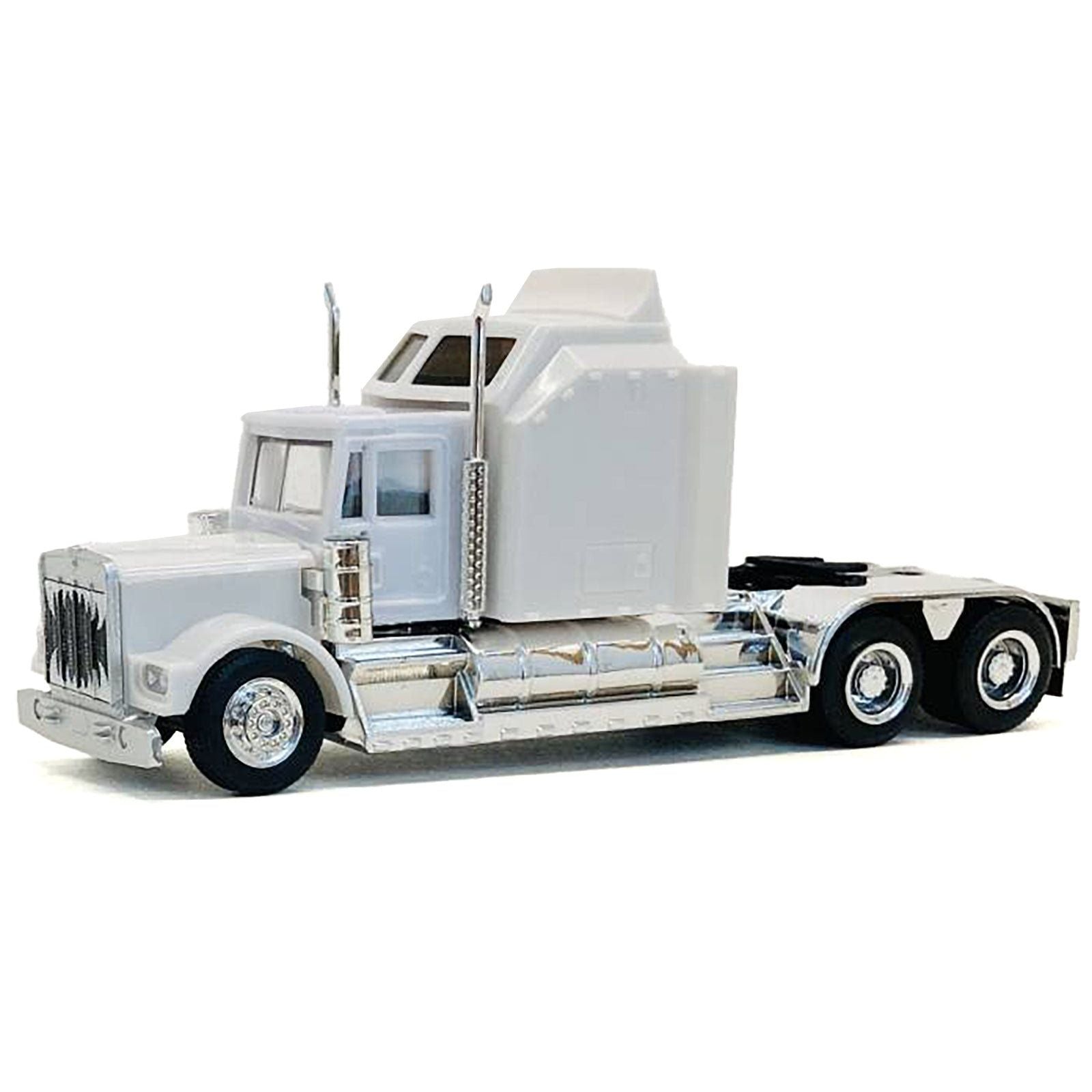 Kenworth W900 with Extra Large Sleeper White 1/87 (HO) Plastic Model Car by Promotex - Promotex - ModelCars.com