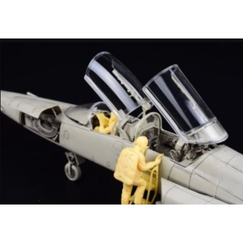 Kitty Hawk 1/32 F-5F Tiger II Fighter-Kitty Hawk-ModelCars.com