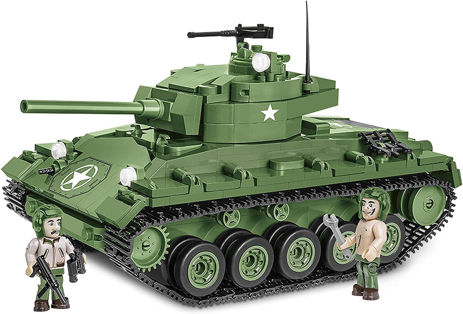 Cobi 590pcs HC WWII M24 Chaffee