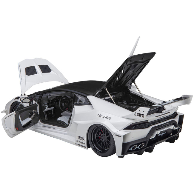 Lamborghini Huracan GT "LB - Silhouette Works" White with Black 1/18 Model Car by Autoart - Autoart - ModelCars.com