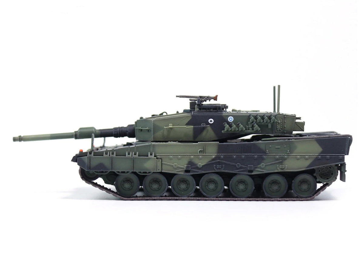 Leopard 2A4 Main Battle Tank "Finland" Finnish Army "Armor Premium" Series 1/72 Diecast Model by Panzerkampf-Panzerkampf-ModelCars.com