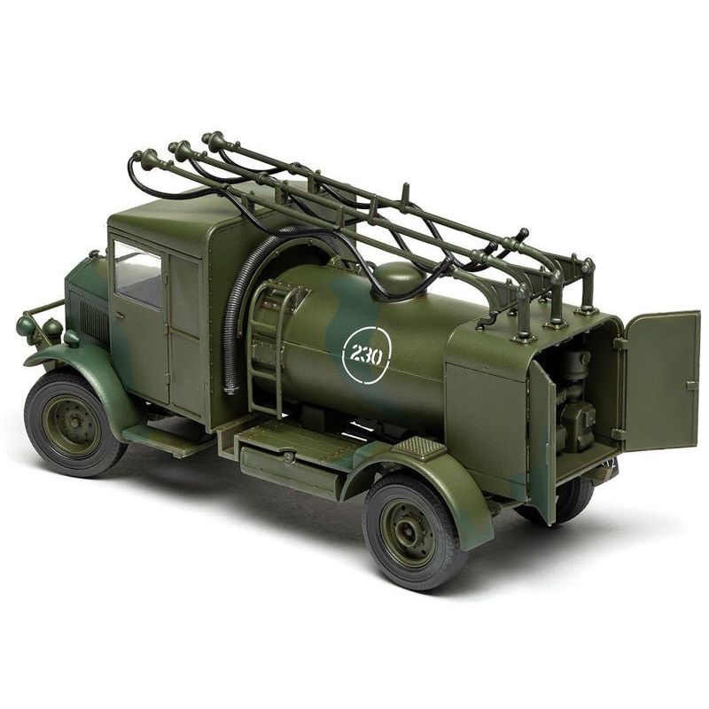 Level 2 Model Kit Albion 3-Point Fueller Truck 1/48 Plastic Model Kit by Airfix-Airfix-ModelCars.com